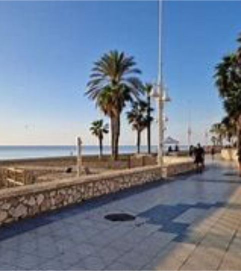 Foto 2 de Pis de lloguer a Calle Victoria Mérida y Piret, 12, Los Guindos - Parque Mediterráneo - Santa Paula, Málaga Capital