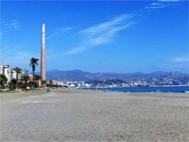 Piso en Alquiler en Calle Victoria Mérida y Piret, 12 en Los Guindos - Parque Mediterráneo - Santa Paula