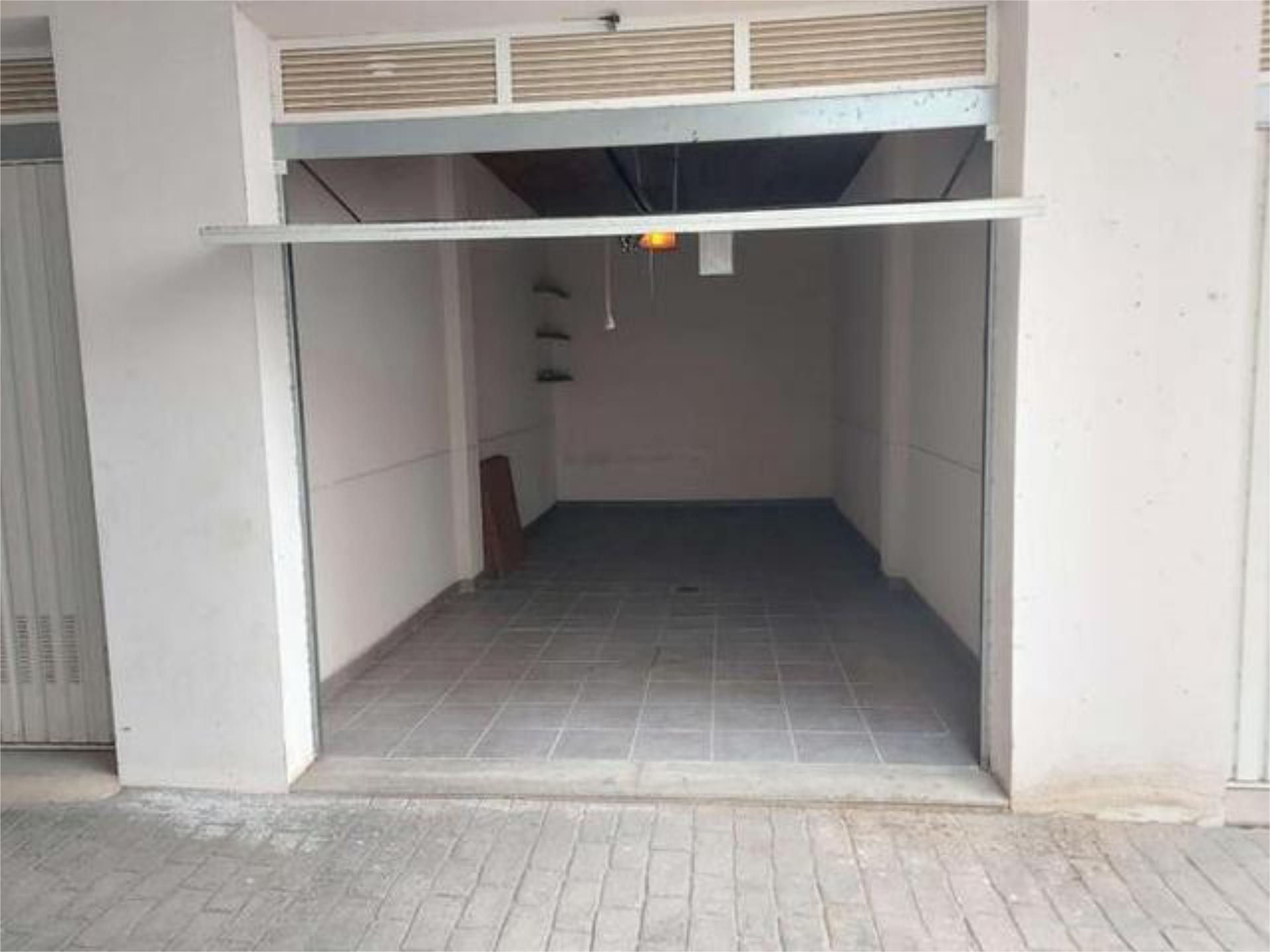 Garage to rent in Herrera del Duque