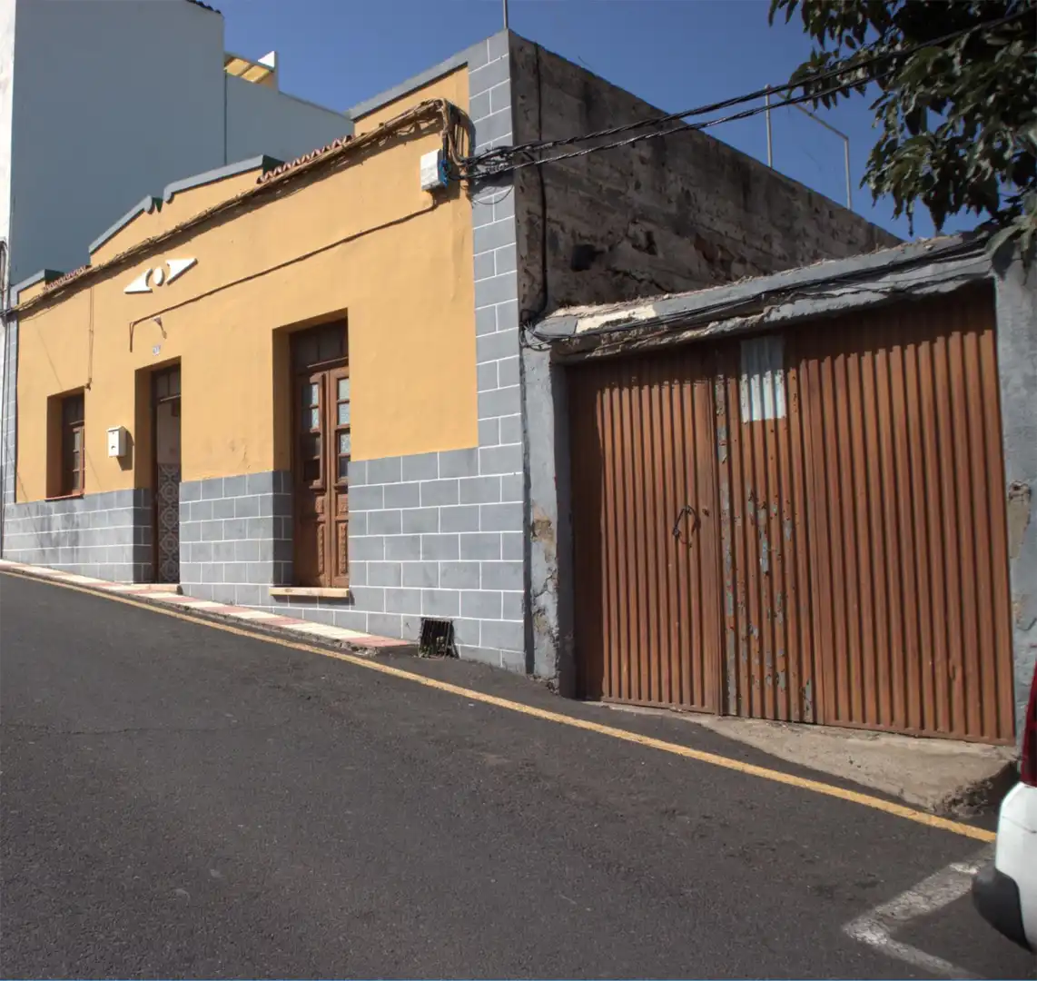 Exterior view of Houses for sale in Icod de los Vinos  with Terrace
