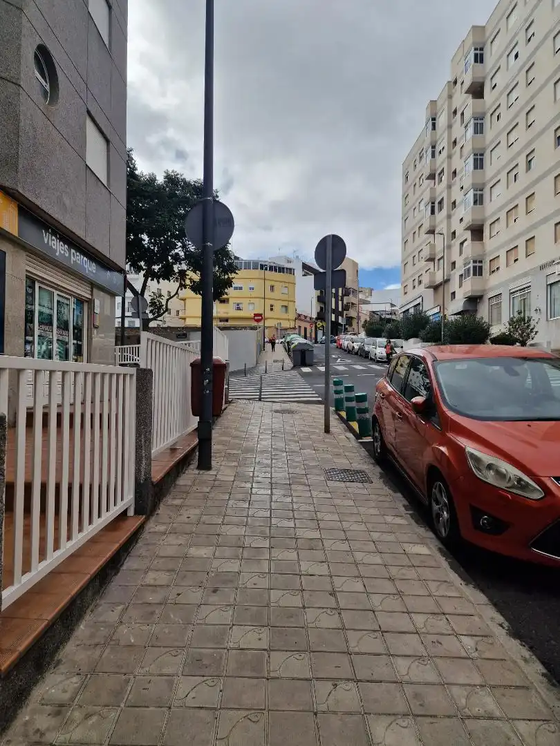 Commercial properties for rent in Calle Ramón Trujillo Torres, 30, Villa Ascensión - El Perú - Cruz del Señor Exterior view of Commercial properties for rent in Santa Cruz de Tenerife