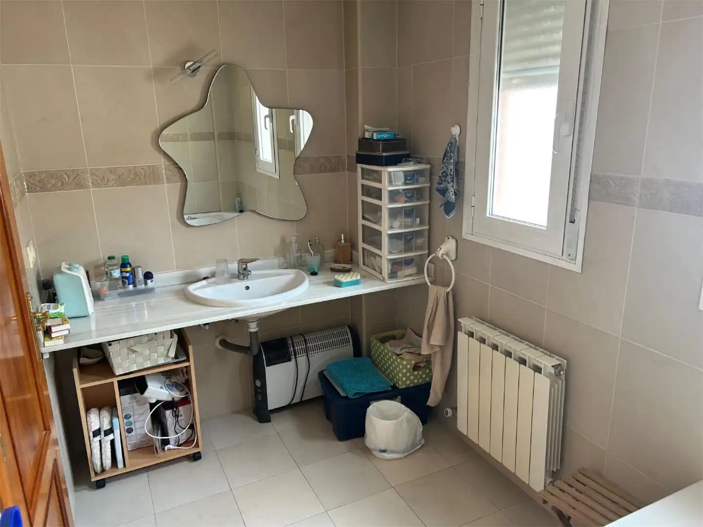 Detached homes for sale in Torre de la Barba, 6, Cervantes Bathroom of Detached homes for sale in Granada with Air Conditioner, Heating and Parquet flooring