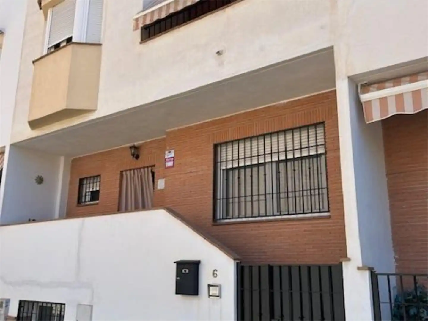Detached homes for sale in Torre de la Barba, 6, Cervantes Exterior view of Detached homes for sale in Granada with Air Conditioner, Heating and Parquet flooring