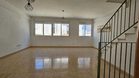 Casa adosada en venta en Carrer de Juan Abargues, 7, El Real de Gandia, Valencia - imagen 5 Foto 5 de Casa adosada en venta en Carrer de Juan Abargues, 7, El Real de Gandia, Valencia