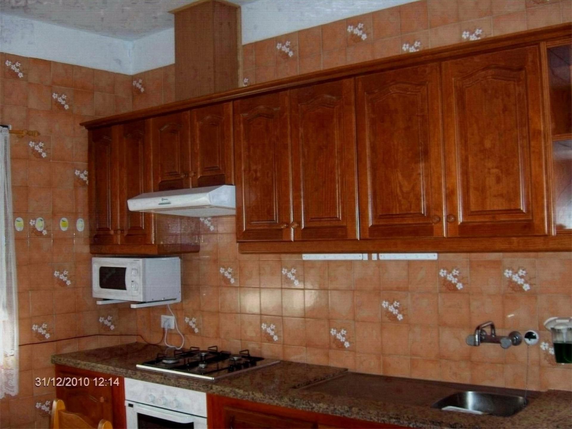 Casa adosada per a compartir a Avenida Juan Méndez et Viejo, 18, Buenavista del Norte Cuina de Casa adosada per a compartir en Buenavista del Norte amb Terrassa, Moblat i Balcó