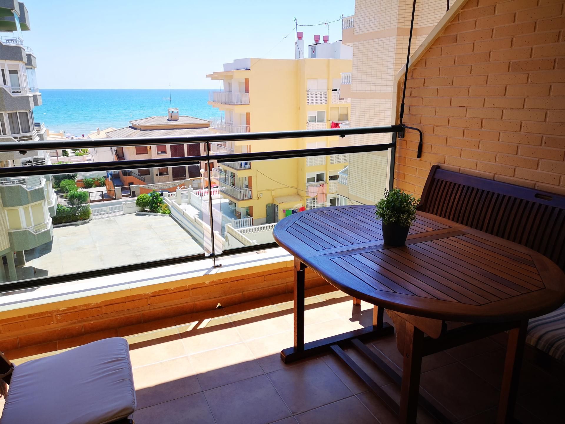Balcony of Flat for sale in Guardamar del Segura  with Air Conditioner, Terrace and Balcony