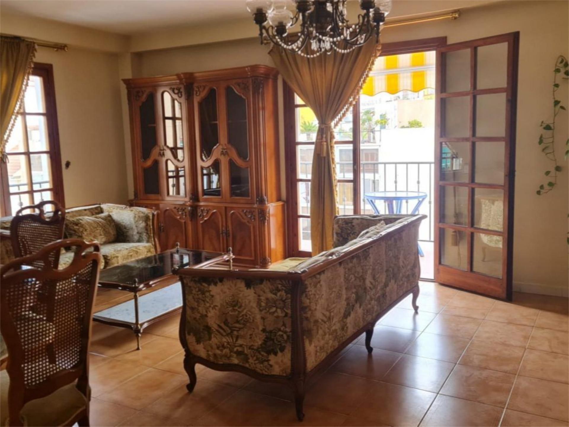 Flat to rent in Calle Hoyo, 3, Manantiales - Estación de Autobuses Flat to rent in Calle Hoyo, 3, Manantiales - Estación de Autobuses