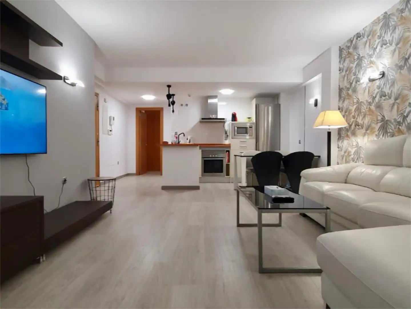 Apartament en venda a Avenida Retamar, 73, La Capellanía - El Higuerón Sala d'estar de Apartament en venda en Benalmádena amb Aire condicionat, Terrassa i Piscina