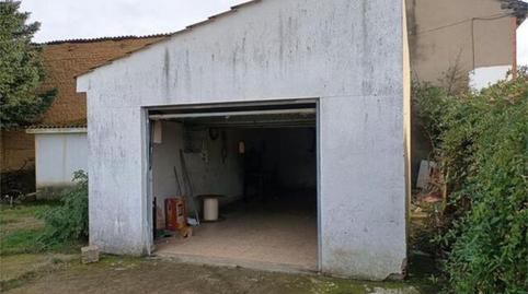 Foto 2 de Casa adosada en venda a Mansilla Mayor, León