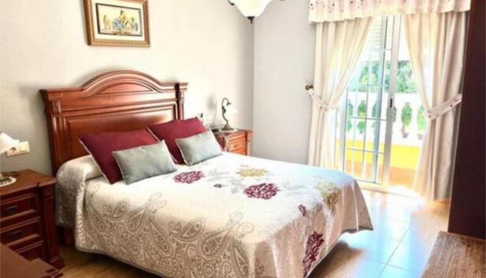 House or chalet for sale in Ejido Sur, Almería - image 1 Photo 1 of House or chalet for sale in Ejido Sur, Almería