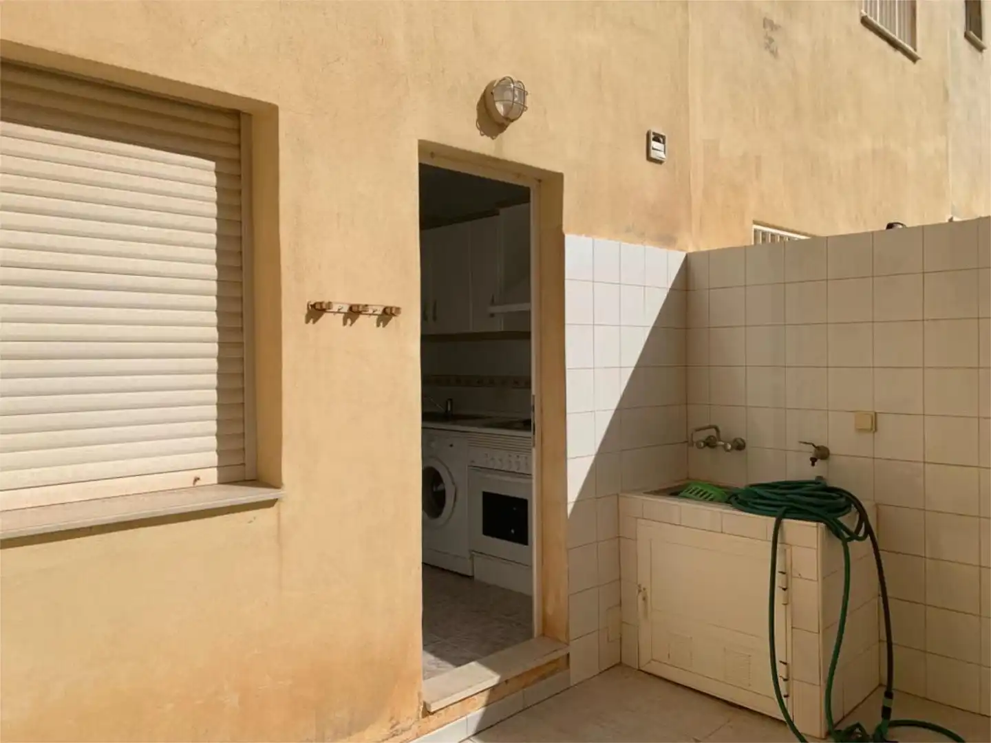 Houses for sale in Calle D, 1, Dos Mares Exterior view of Houses for sale in La Manga del Mar Menor with Terrace, Swimming Pool and Community parking