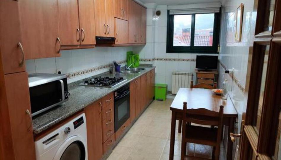 Photo 1 of Flat to rent in Castiñeiriño - Cruceiro de Sar, A Coruña
