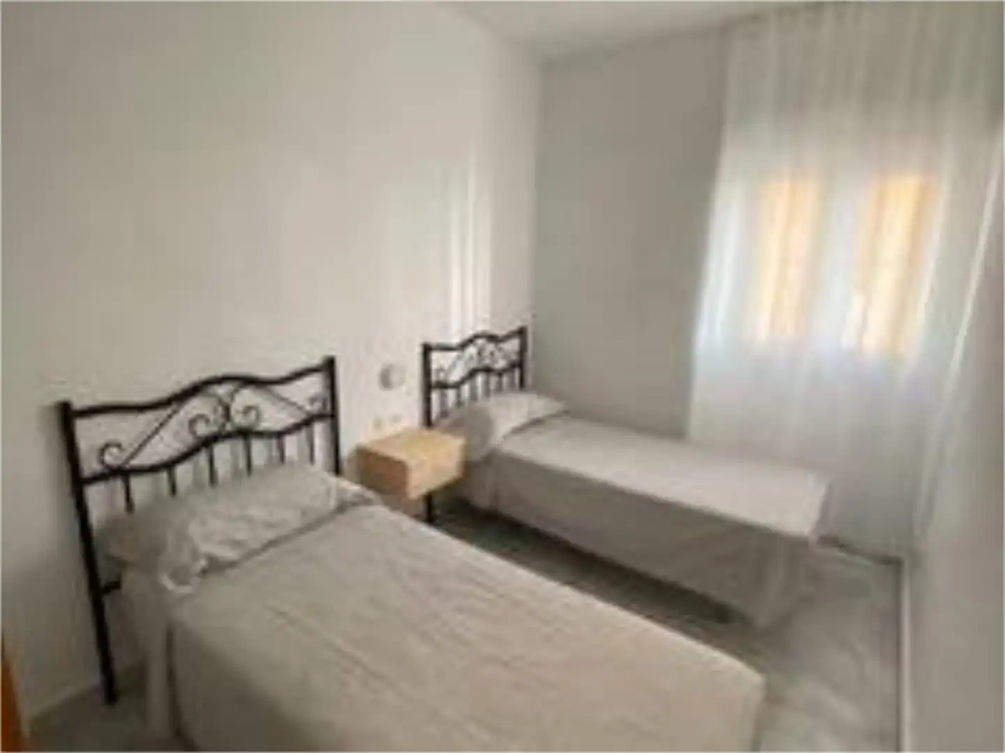 Habitación de Planta baja de alquiler en Pilar de la Horadada con Calefacción, Terraza y Amueblado