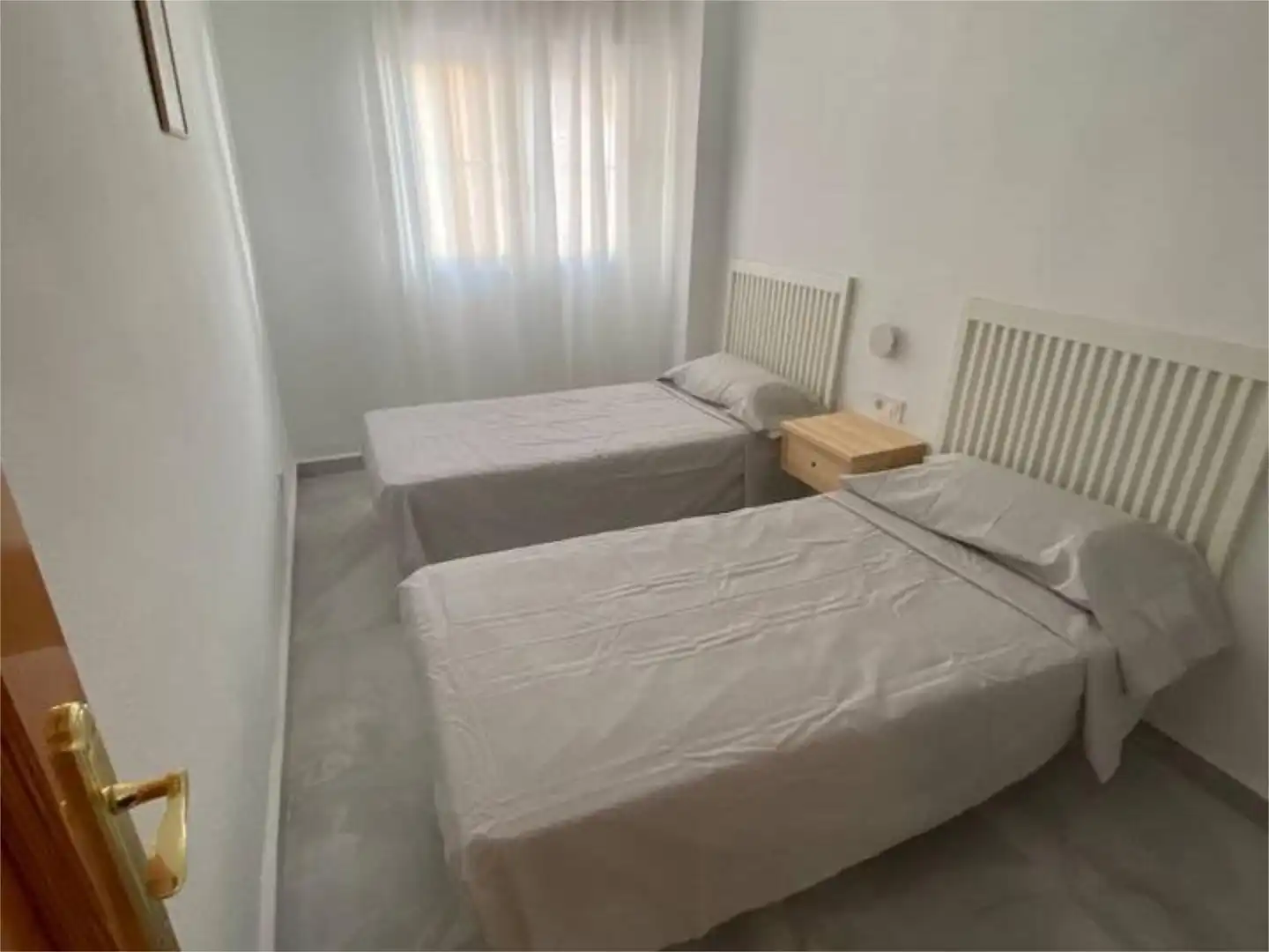 Habitación de Planta baja de alquiler en Pilar de la Horadada con Calefacción, Terraza y Amueblado