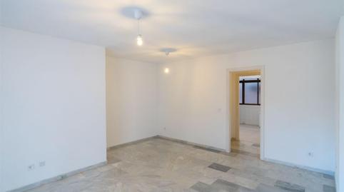 Photo 5 of Flat for sale in Calle Feria de Abril, 1, Centro ciudad, Fuengirola