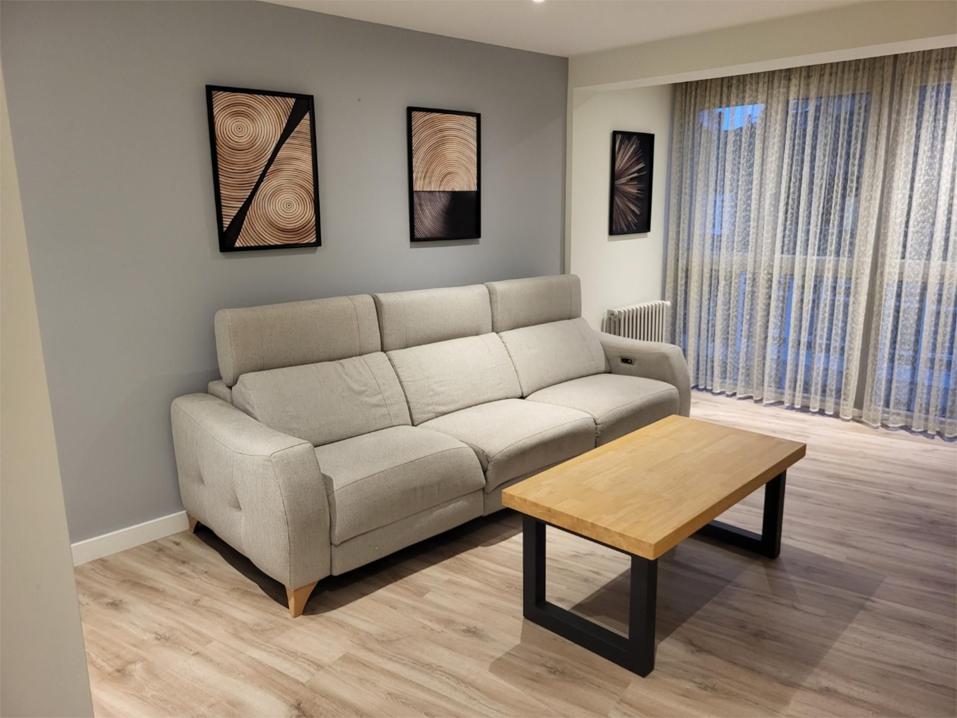 Flat to rent in Rúa Nicomedes Pastor Díaz, 17, San Roque - As Fontiñas Living room of Flat to rent in Lugo Capital with Heating, Parquet flooring and Furnished