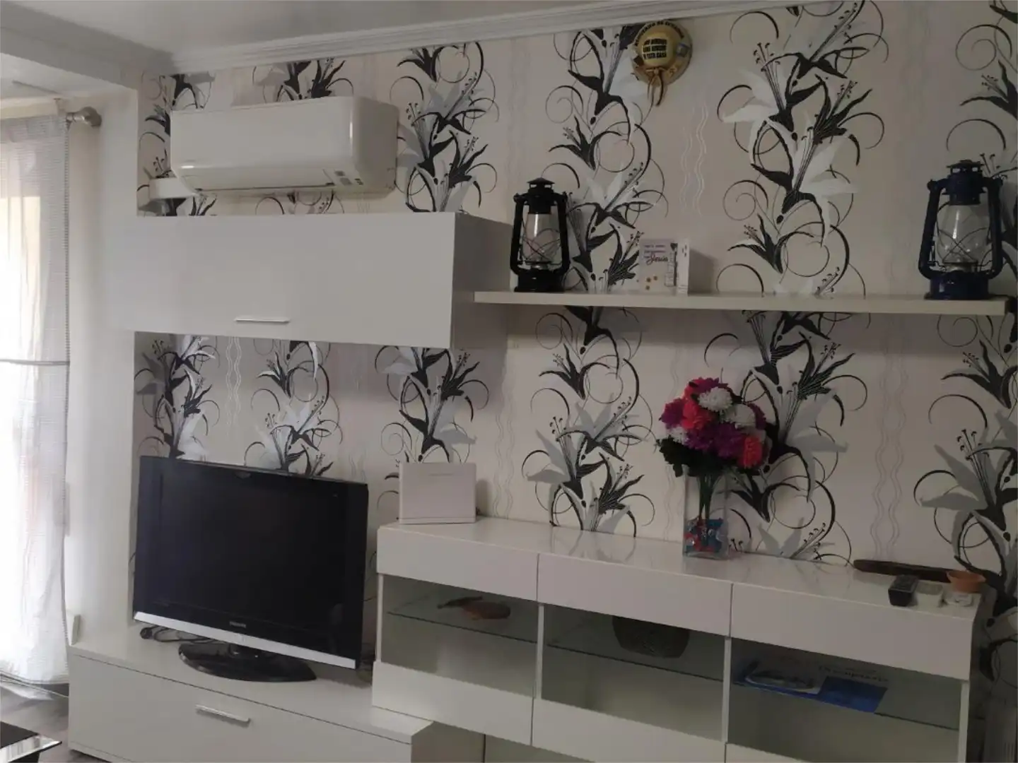 Wohnung zur Miete in Carretera de Llíria, 112, Zona Concordia Wohnzimmer von Wohnung zur Miete in Burjassot mit Klimaanlage, Schwimmbad und Möbliert
