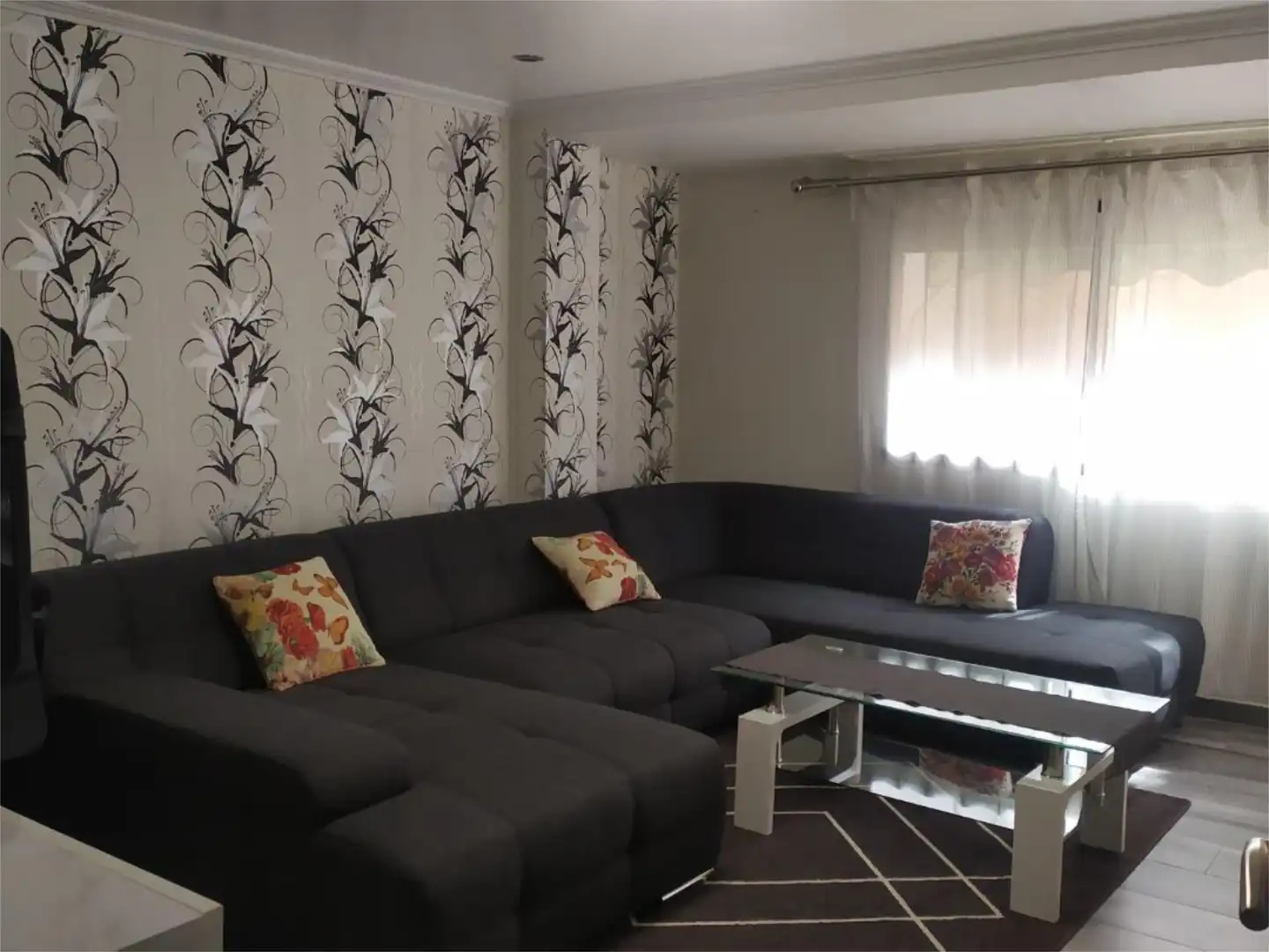 Wohnung zur Miete in Carretera de Llíria, 112, Zona Concordia Wohnzimmer von Wohnung zur Miete in Burjassot mit Klimaanlage, Schwimmbad und Möbliert