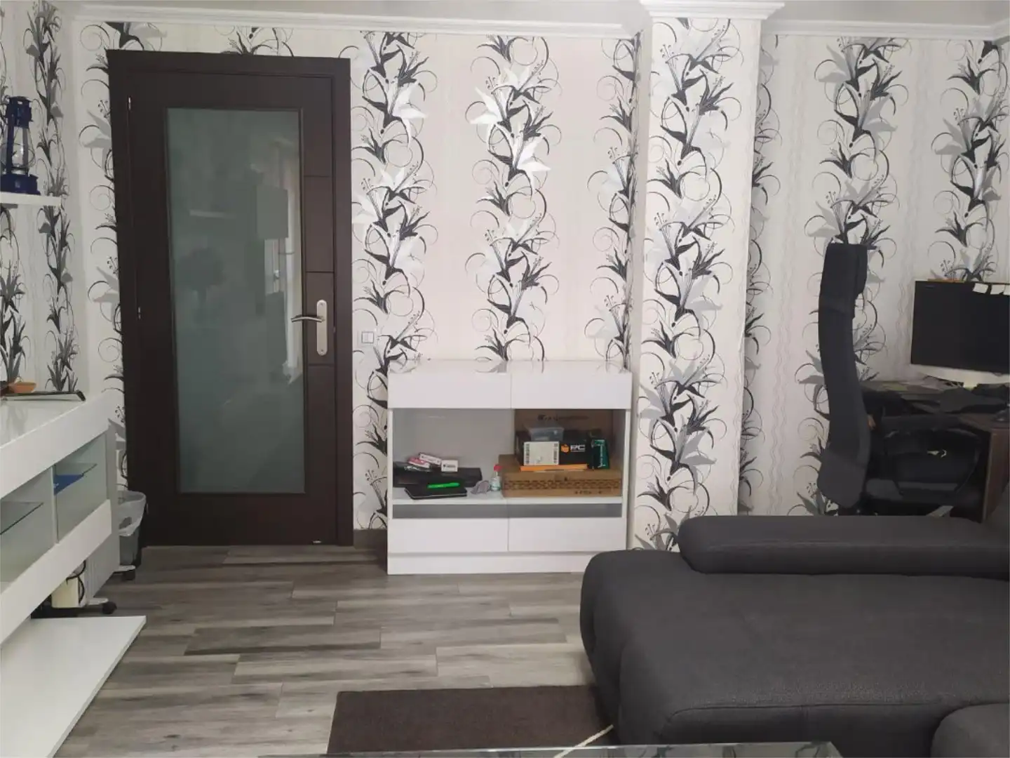Wohnung zur Miete in Carretera de Llíria, 112, Zona Concordia Wohnzimmer von Wohnung zur Miete in Burjassot mit Klimaanlage, Schwimmbad und Möbliert