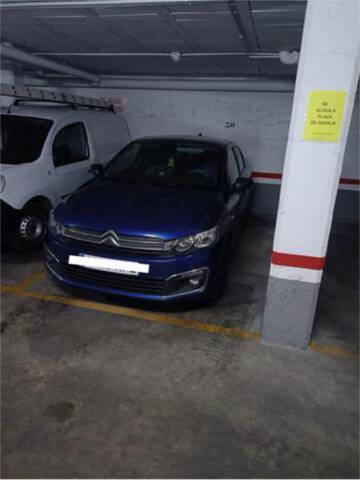 Garaje en Alquiler en Puertas del sur - Guadabajaque