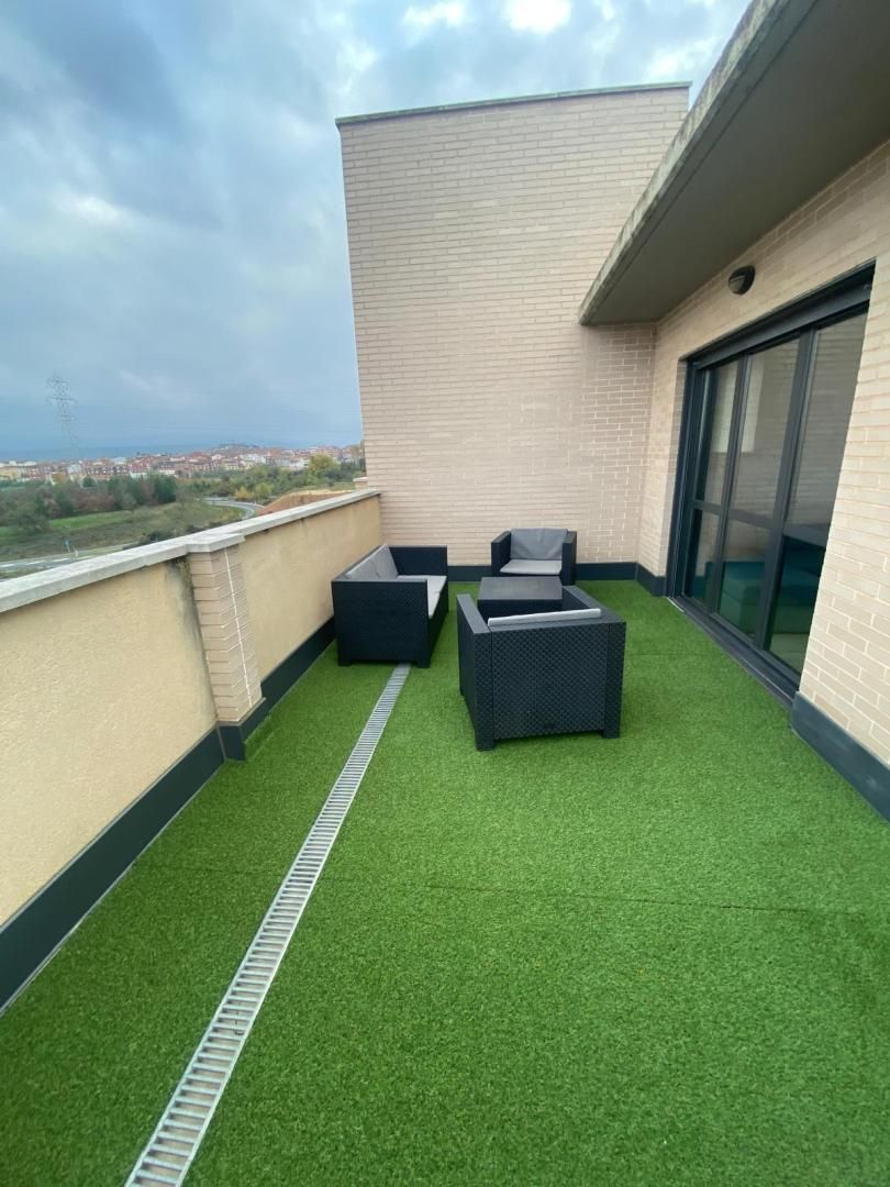 Terrace of Attic to rent in Lardero  with Air Conditioner, Heating and Private garden