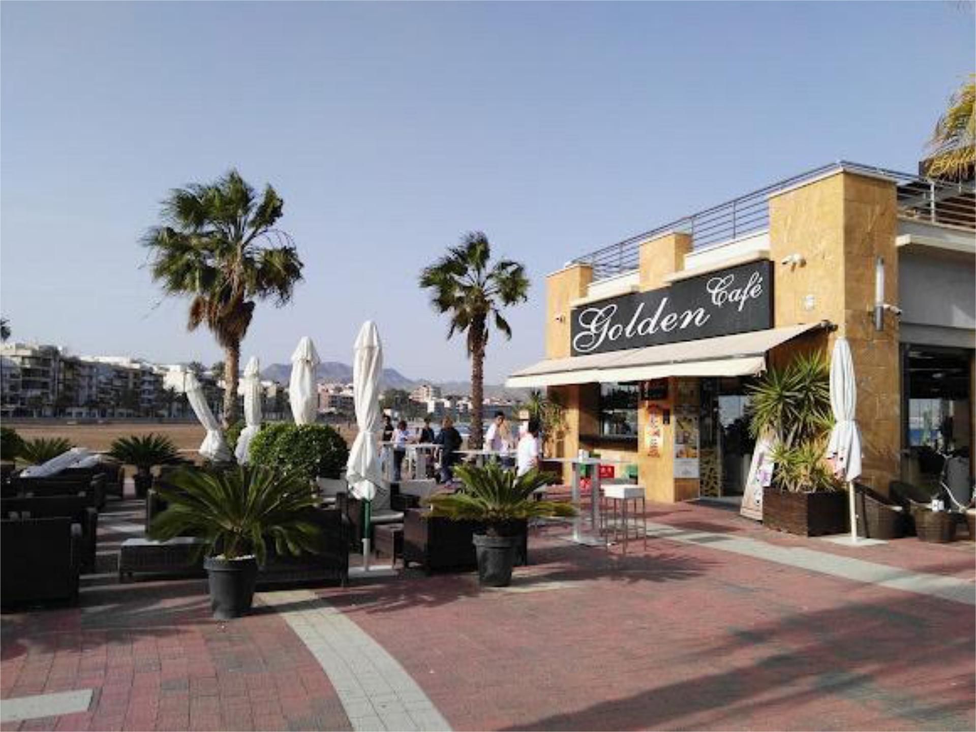 Garage to rent in Mazarrón