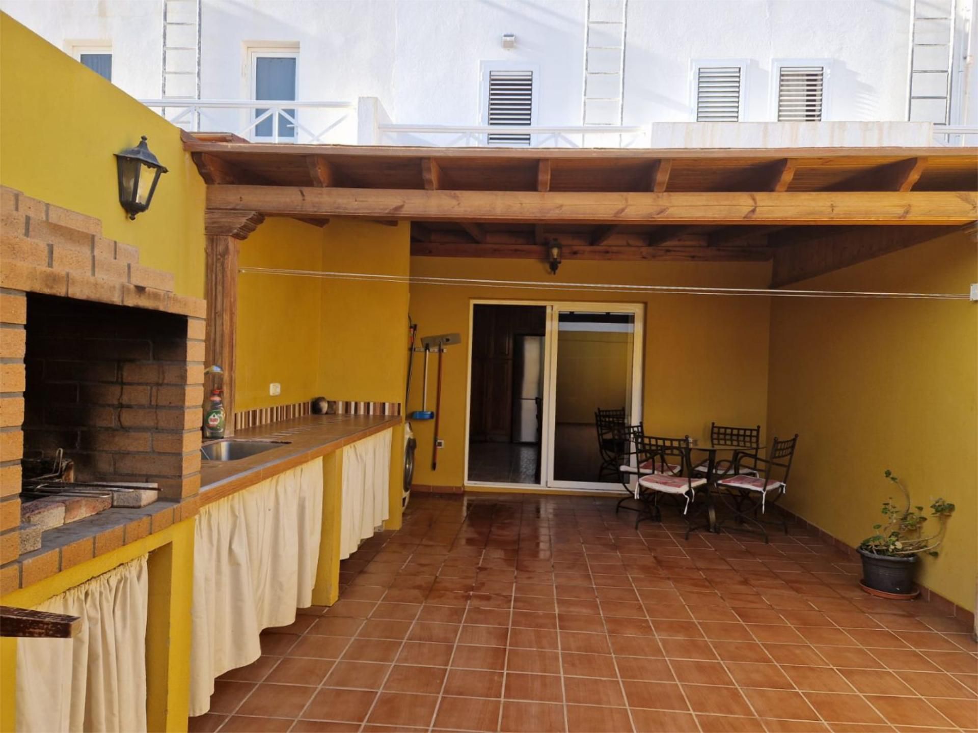 Terrasse von Wohnung miete in Puerto del Rosario mit Terrasse und Möbliert