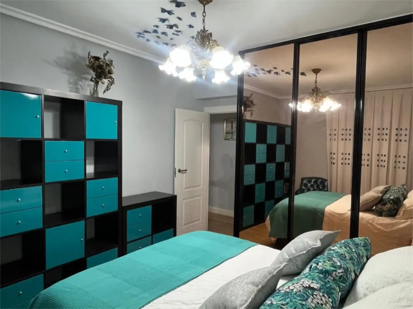 Wohnung zum Verkauf in Quevedo Kalea, 4, Bagatza - San Vicente Schlafzimmer von Wohnung zum Verkauf in Barakaldo mit Balkon