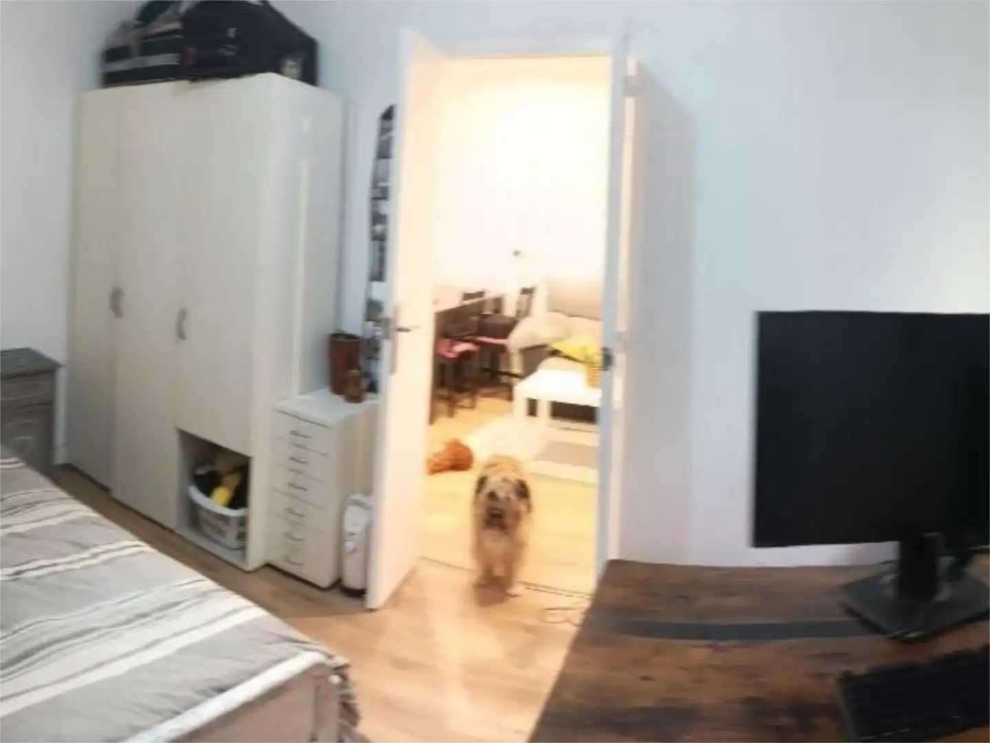 Zimmer in Carrer d'Escòcia, 24, Vilapicina i la Torre Llobeta Schlafzimmer von Wohnung zur untervermieten in Barcelona mit Parkett, Terrasse und Möbliert