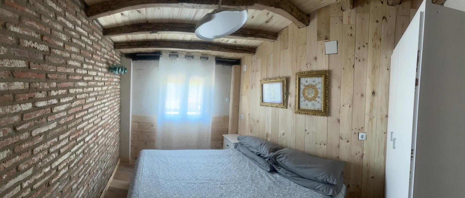 Habitación de Apartamento de alquiler en Ahigal con Jardín privado, Terraza y Trastero