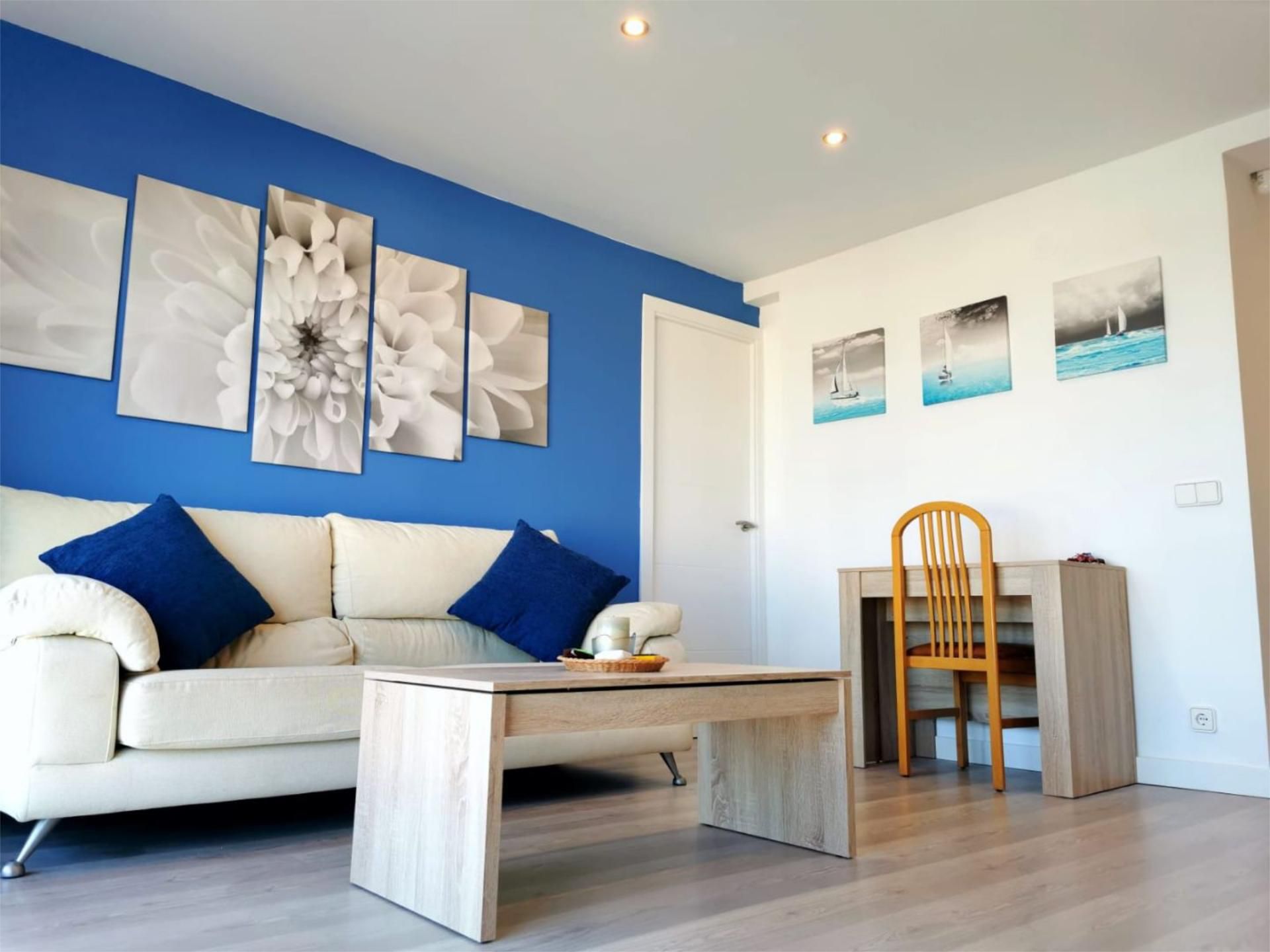 Piso de alquiler en Avinguda de la Diputació, 197, Cap de Sant Pere Sala de estar de Piso de alquiler en Cambrils con Aire acondicionado, Calefacción y Parquet