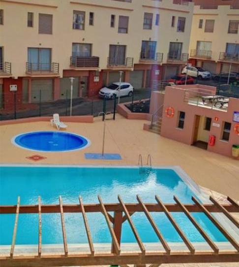 Single-family semi-detached to rent in Avenida Central, 12, Caleta de Fuste, Las Palmas - image 1 Photo 1 of Single-family semi-detached to rent in Avenida Central, 12, Caleta de Fuste, Las Palmas