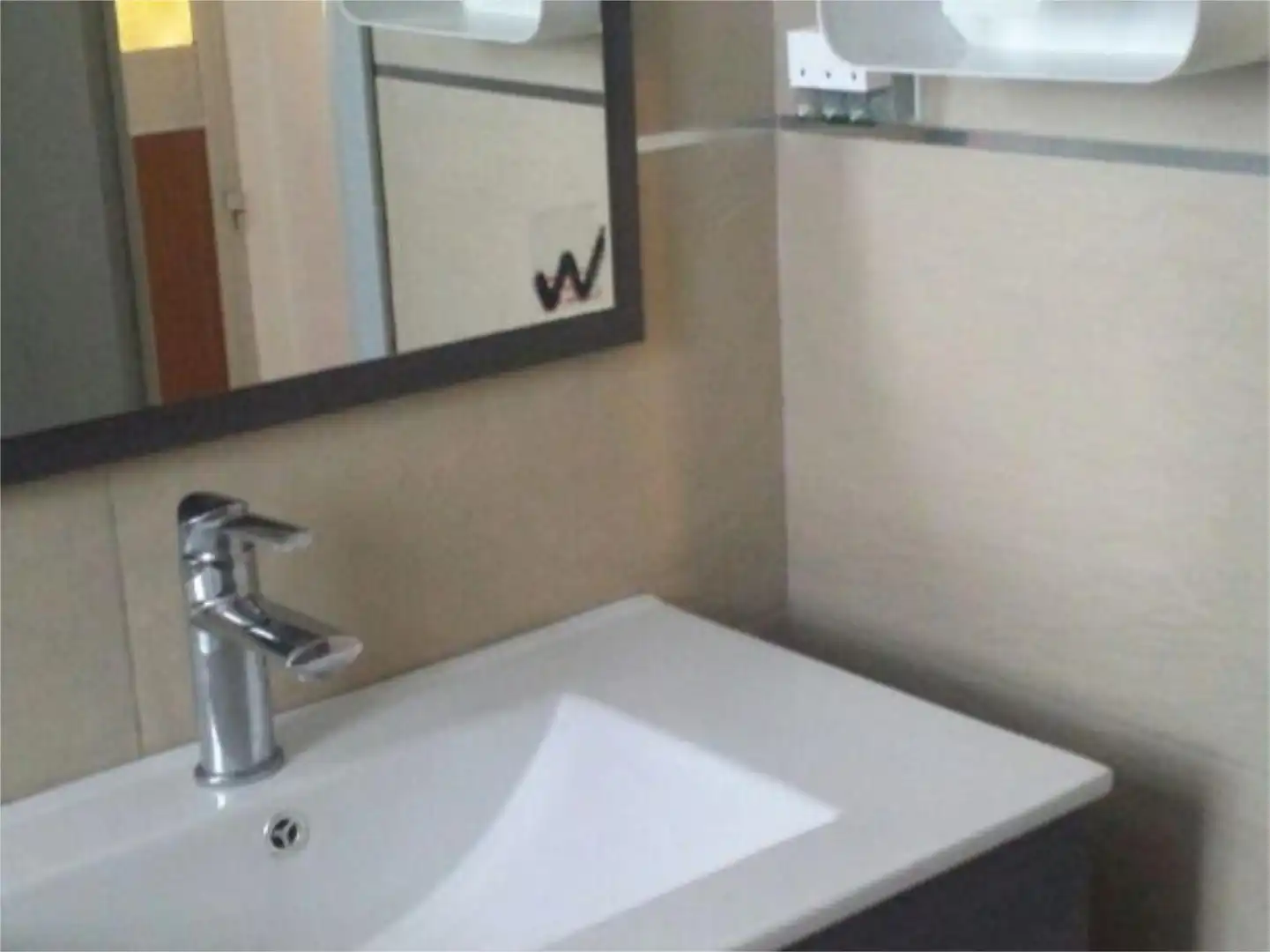 Flat for sale in Travesía del Vado, 16, Barrio Jesús Bathroom of Flat for sale in Zaragoza with Heating, Parquet flooring and Furnished