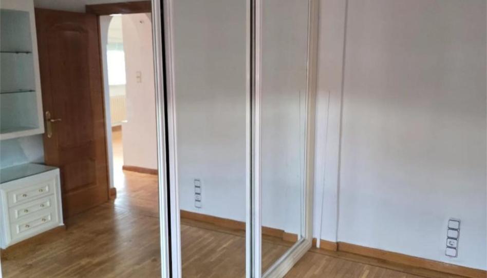 Photo 1 of Flat for sale in Calle de Emilio Alfaro Lapuerta, 4, Parque Palomar – Bombarda, Zaragoza