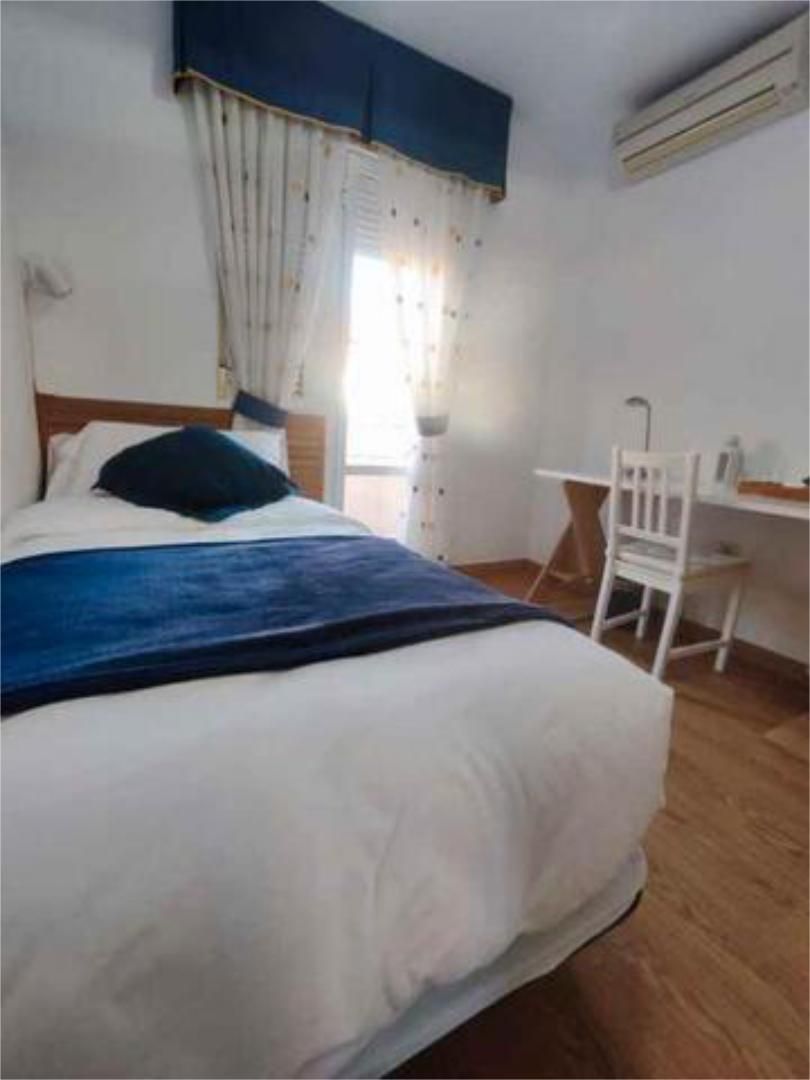 Casa o xalet per a compartir a Reyes Católicos Casa o xalet per a compartir a Reyes Católicos