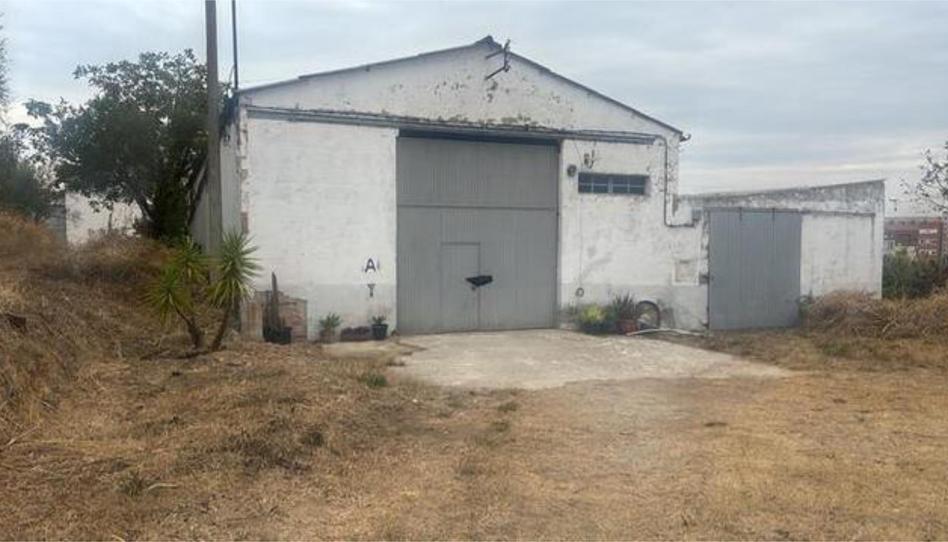 Industrial buildings to rent in Portillejo - Valdegastea, La Rioja - image 1 Photo 1 of Industrial buildings to rent in Portillejo - Valdegastea, La Rioja