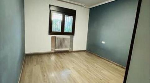 Foto 3 de Casa adosada en venda a Olmedo, Valladolid