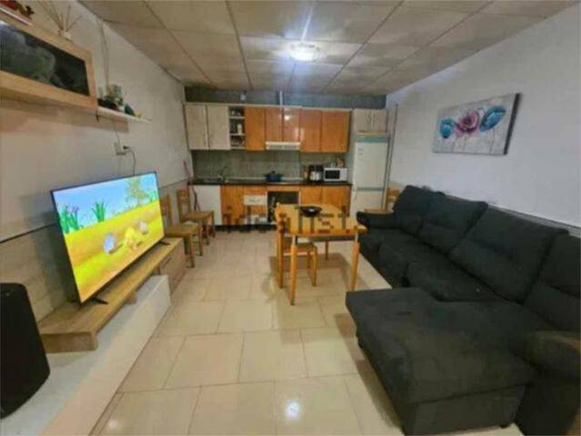 Casa-chalet en Venta en Centro