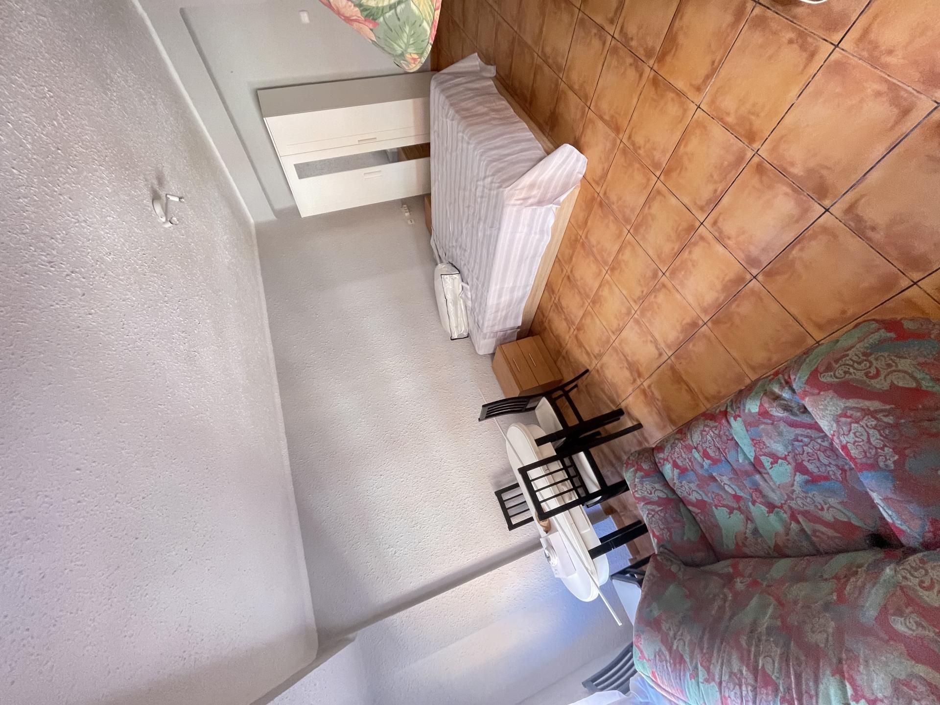 Flat to share in Carrer de Sant Jacint, 8, La Petxina Bedroom of Flat to share in Valencia Capital with Heating, Furnished and Balcony