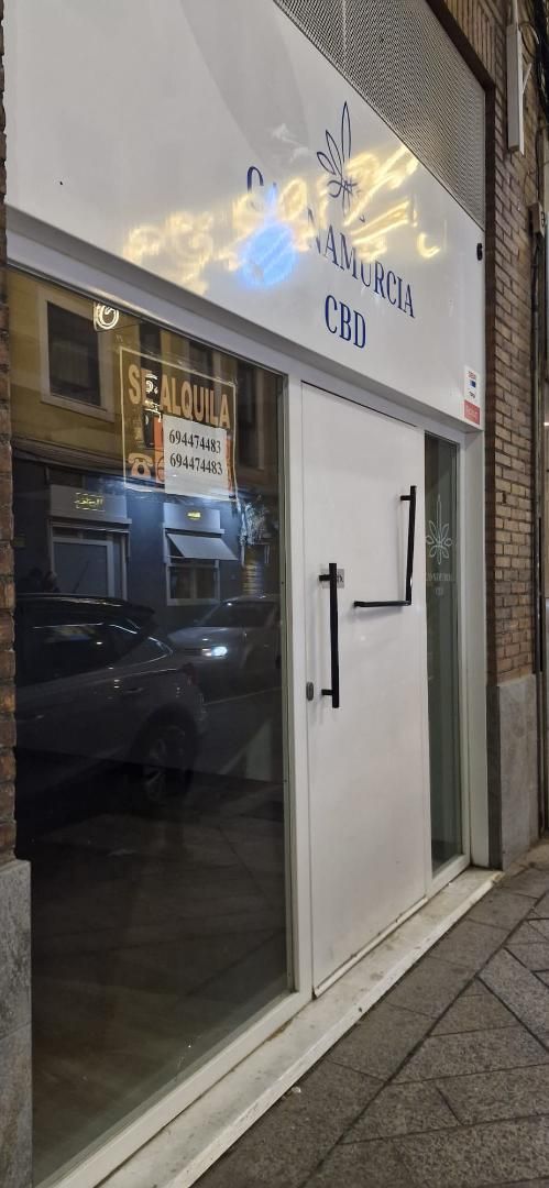 Local de alquiler en  Murcia Capital