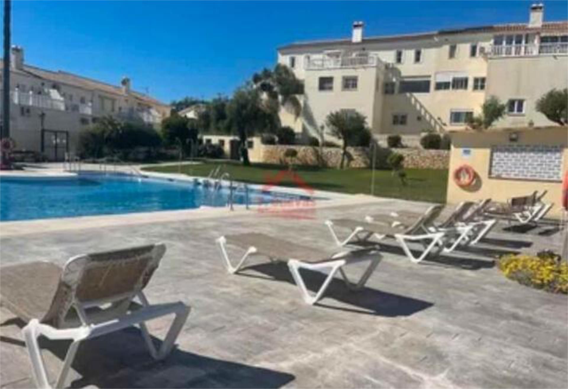 Piso de alquiler en Chilches