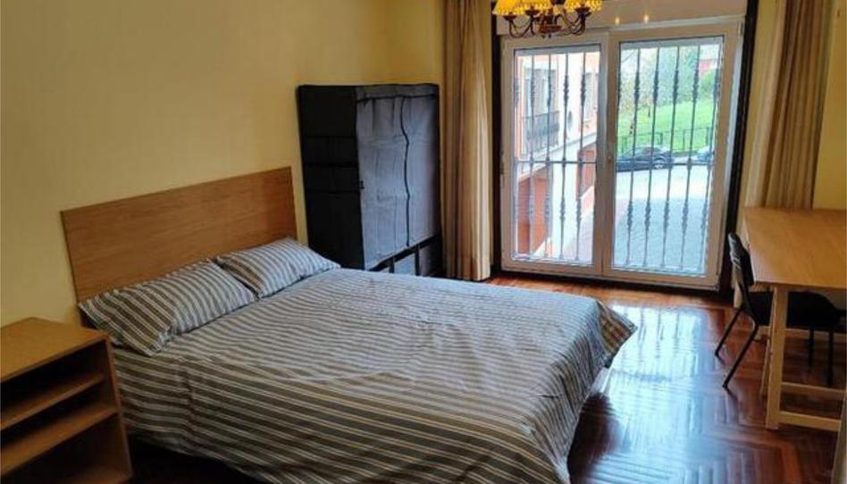 Foto 1 de Piso de alquiler en As Travesas - Balaídos, Pontevedra