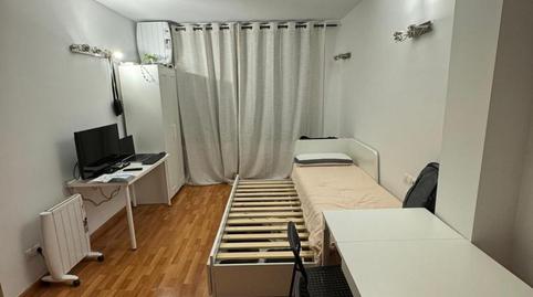 Foto 5 de Estudio de alquiler en Carrer D'asprer I Talrich, 9, Sant Joan de les Abadesses, Girona