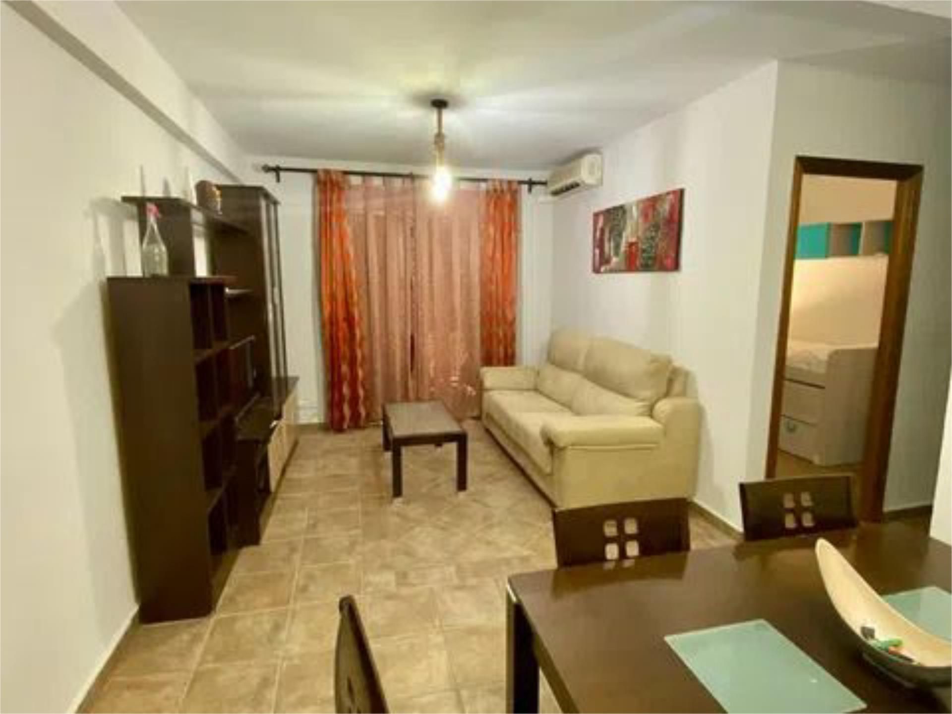 Sala d'estar de Pis en venda en  Huelva Capital amb Aire condicionat, Calefacció i Moblat