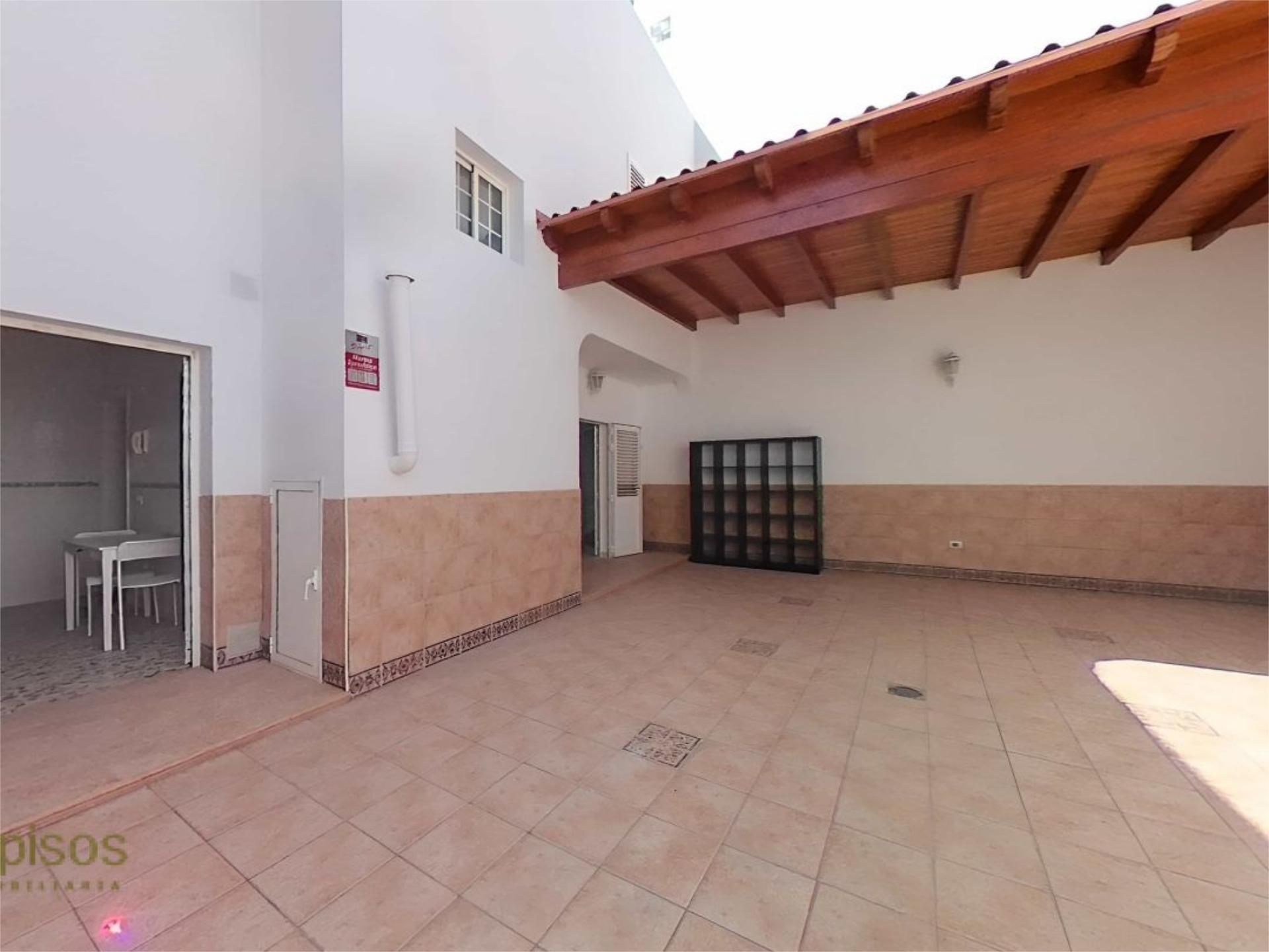 Flat for sale in Calle Domingo Doreste Fray Lesco, 13, Carrizal Flat for sale in Ingenio with Private garden, Terrace and Storage room