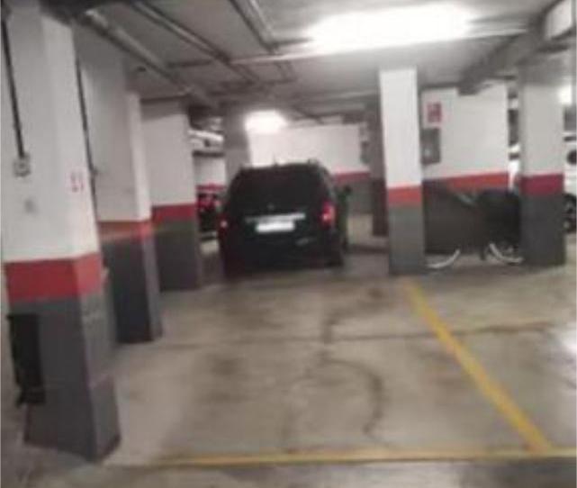 Foto 1 de Garaje de alquiler en La Ería, Asturias