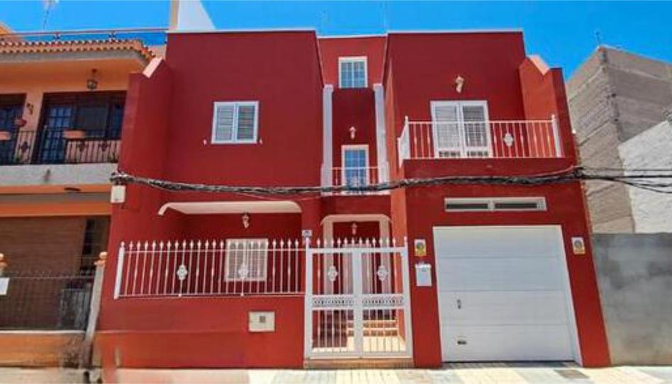 Casa adosada en venda a Carrizal, Las Palmas - imatge 1 Foto 1 de Casa adosada en venda a Carrizal, Las Palmas