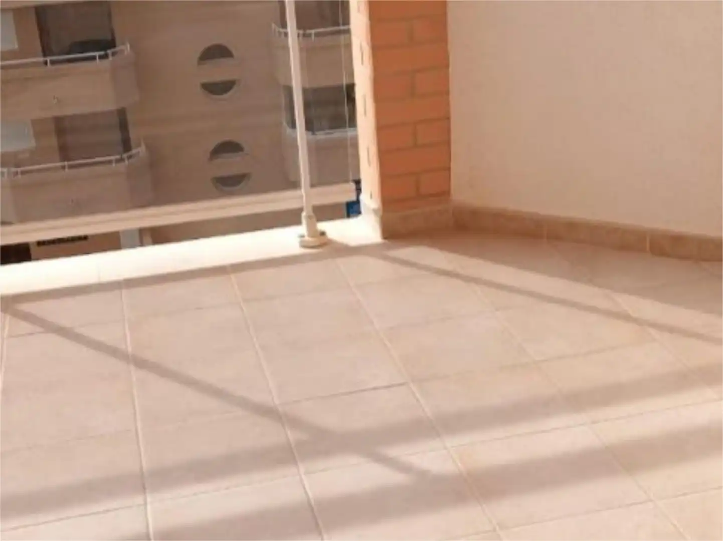 Flat for sale in Carrer Amplaries, 47, Cala Blanca Flat for sale in Oropesa del Mar / Orpesa with Air Conditioner, Terrace and Swimming Pool