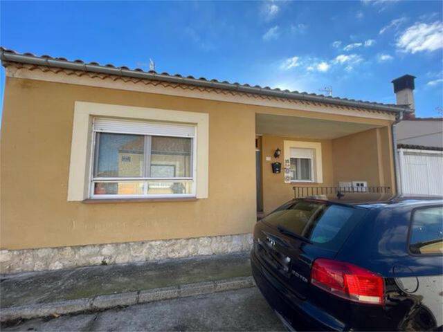 Casa adosada en Venta en Viloria