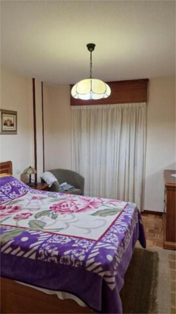 Schlafzimmer von Wohnung miete in O Valadouro   mit Heizung, Privatgarten und Abstellraum